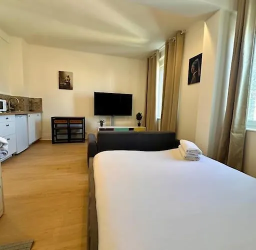 Britich 3d: Prive, Clim, Thermal/artem Apartmán *