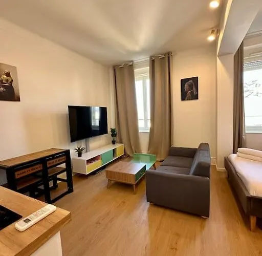 公寓 Britich 3d: Prive, Clim, Thermal/artem